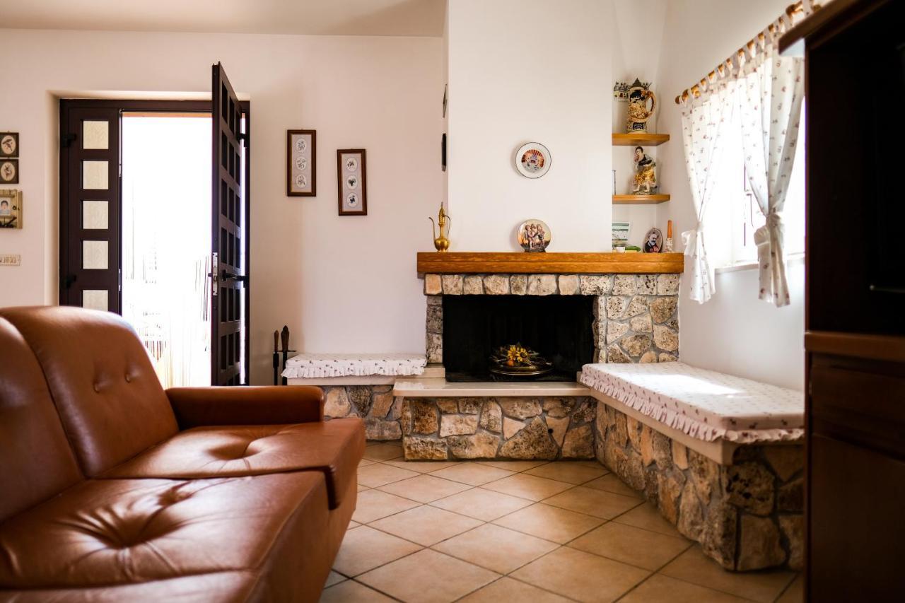 Trullo Elvira & Luigi Villa Monopoli Luaran gambar